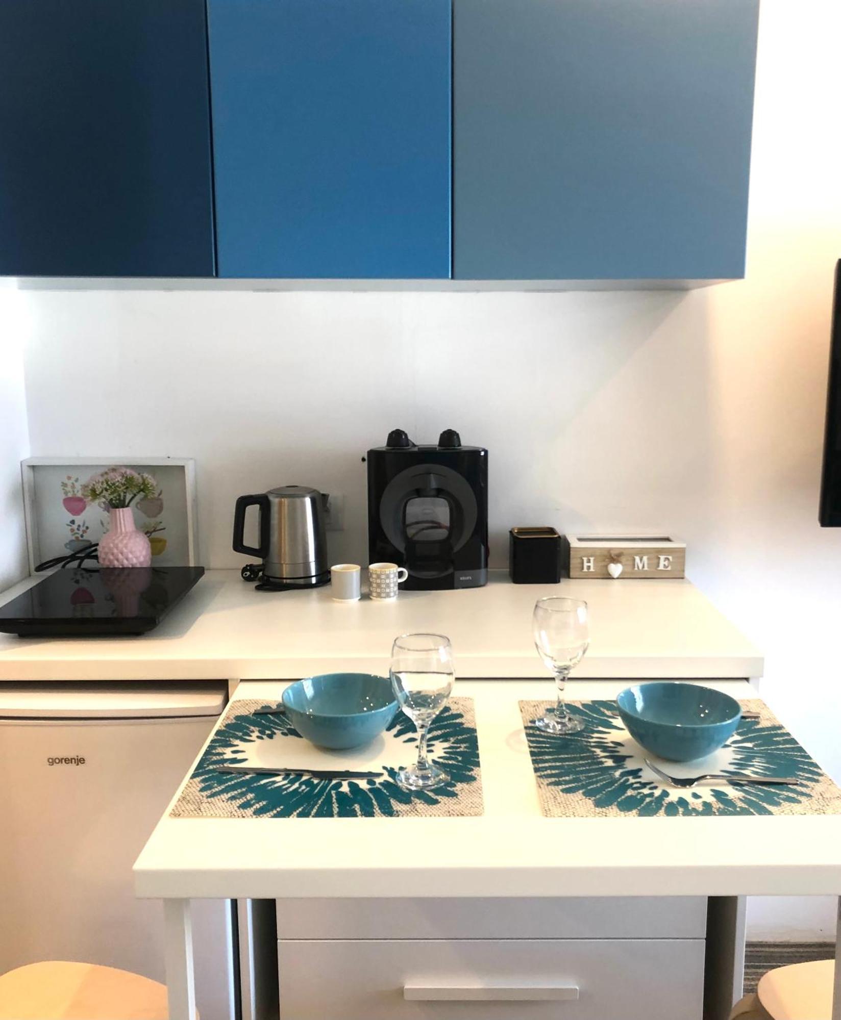 Moni Luxury Apartments 카파오닉 객실 사진