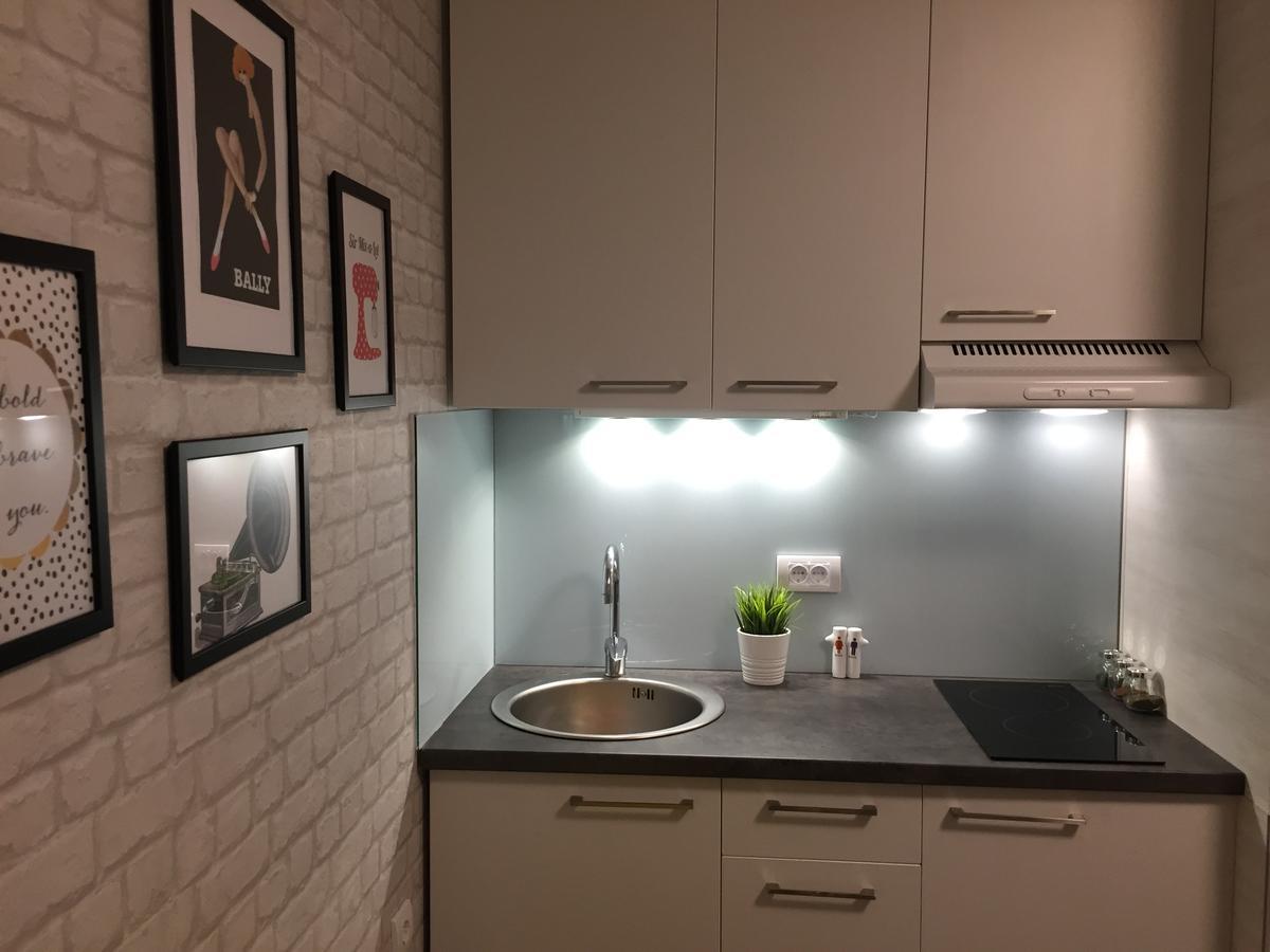 Moni Luxury Apartments 카파오닉 외부 사진