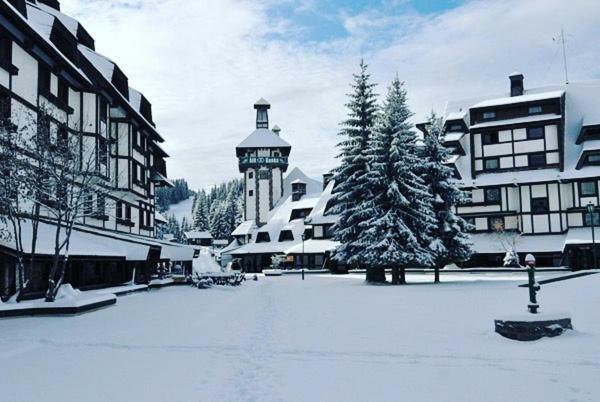 Moni Luxury Apartments 카파오닉 외부 사진